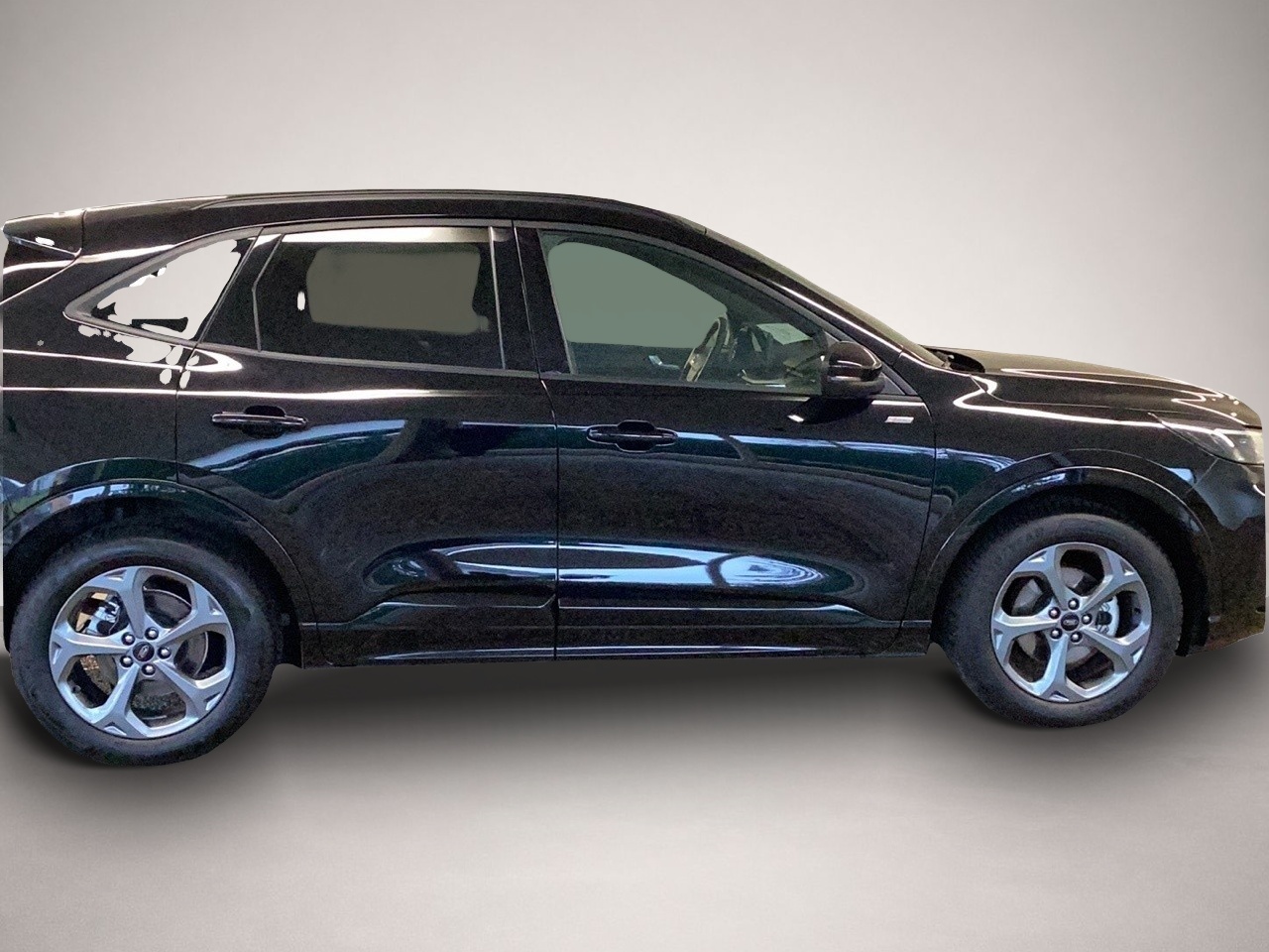 Ford Kuga (11/2024, Benzin)