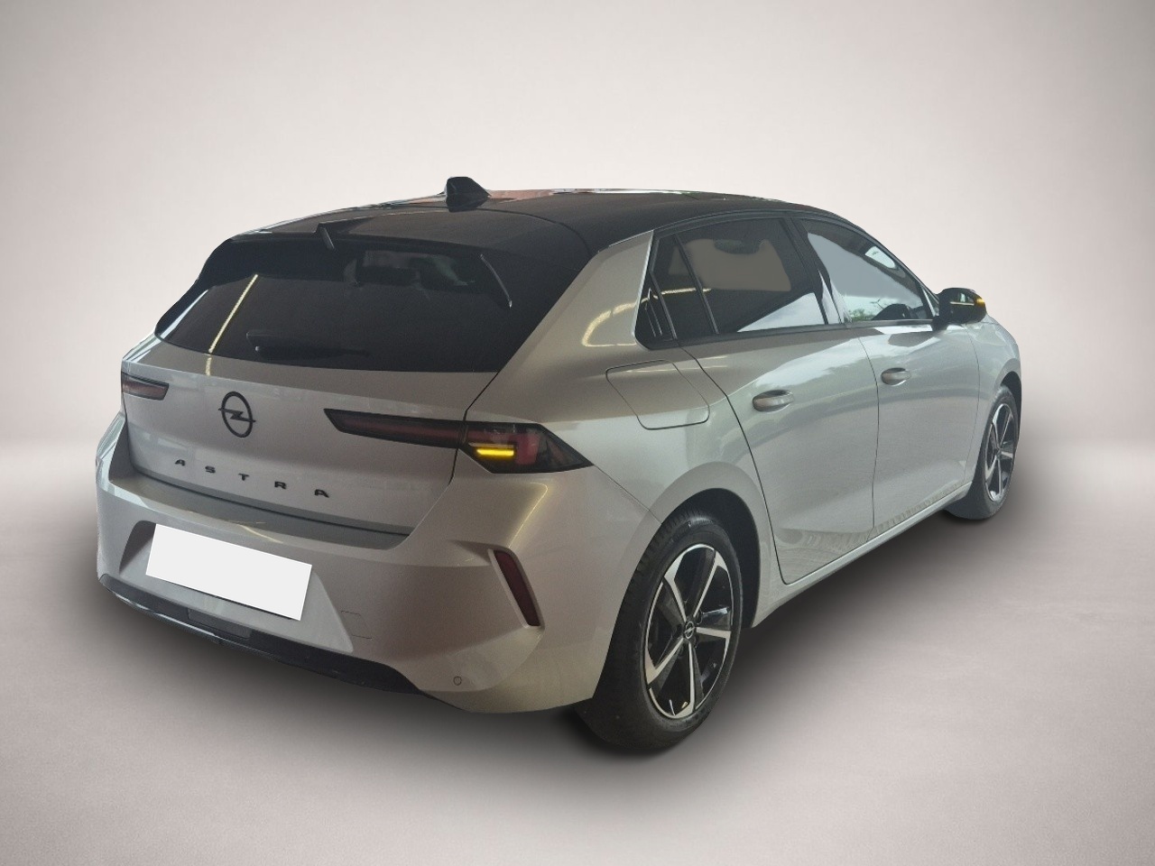 Opel Astra (04/2025, Benzin)