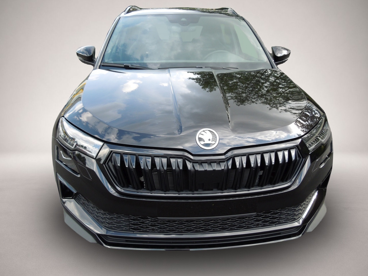 Skoda Karoq, image 2 of 5