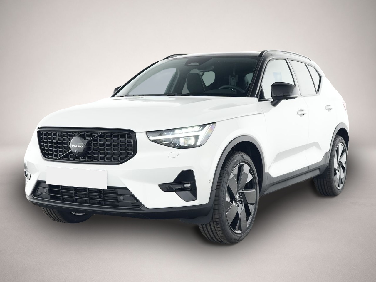 Volvo XC40 (07/2025, Benzin)