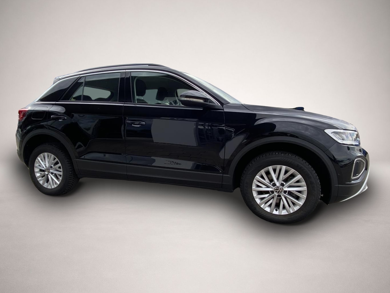 Volkswagen T-Roc (05/2025, )