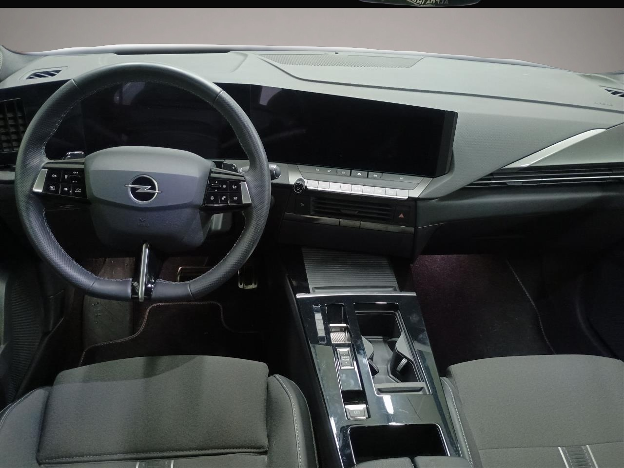 Opel Astra (09/2024, Benzin)