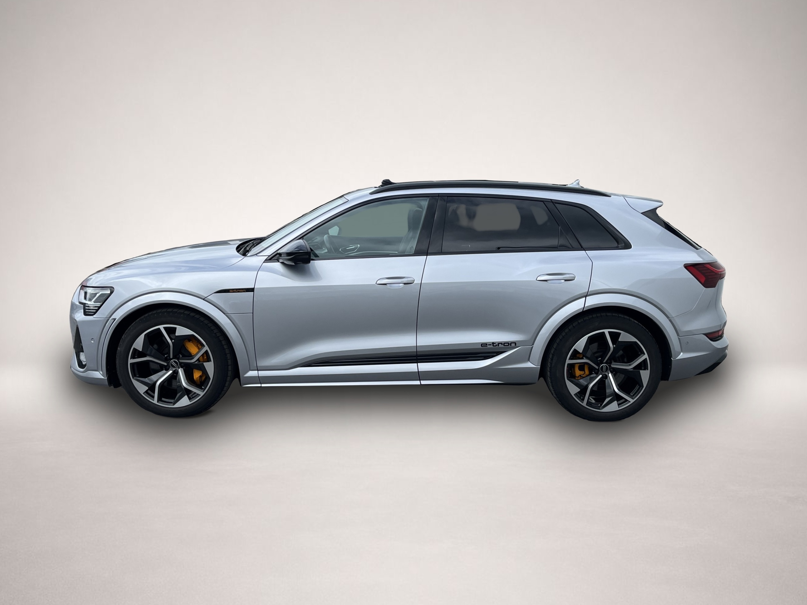 Audi e-tron (11/2022, ELECTRIC)