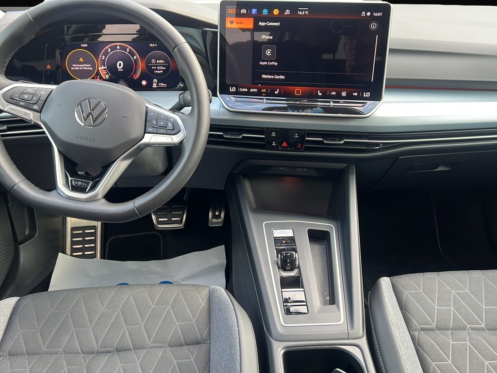 Volkswagen Golf (09/2025, Hybrid (Benzin/Elektro))
