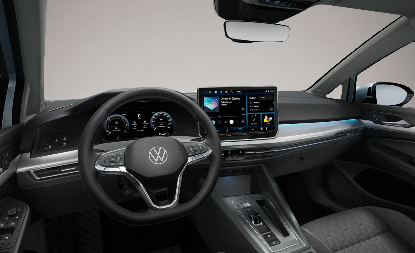 Volkswagen Golf (06/2026, Benzin)