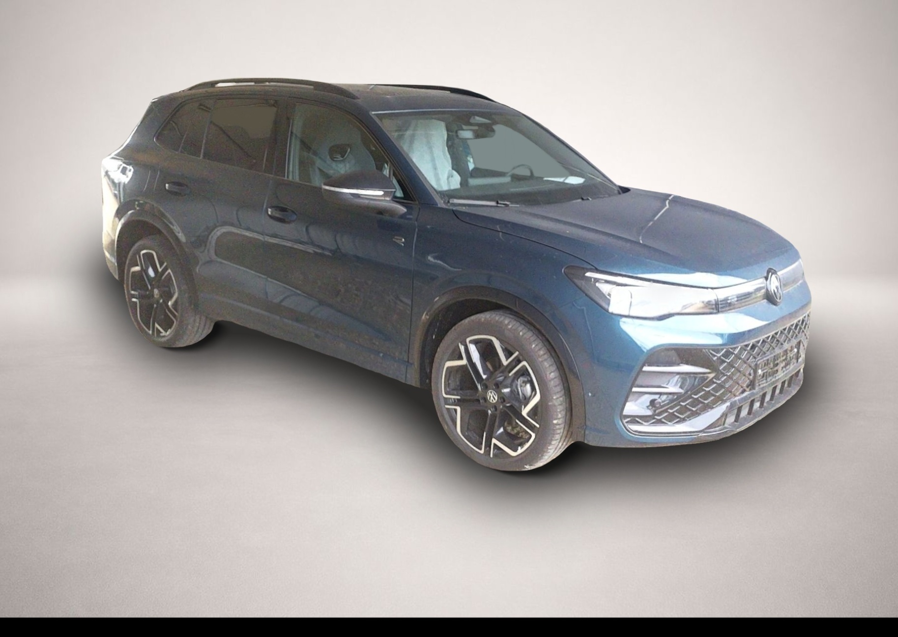 Volkswagen Tiguan, image 4 of 5