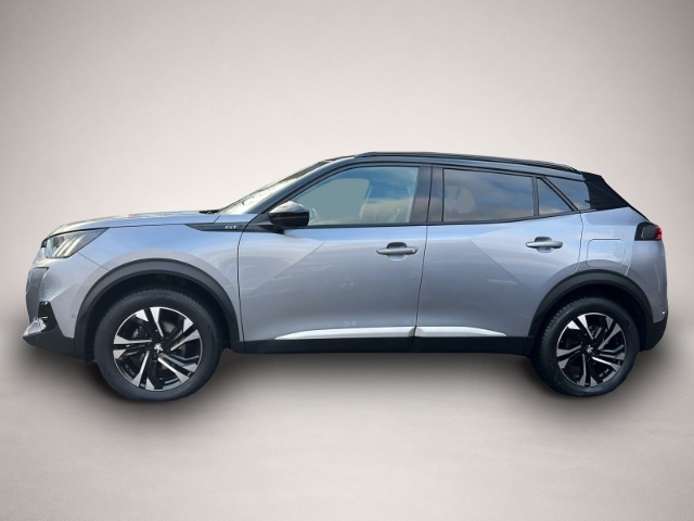 Peugeot 2008 (09/2022, Benzin)