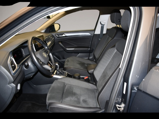Volkswagen T-Roc (05/2022, )