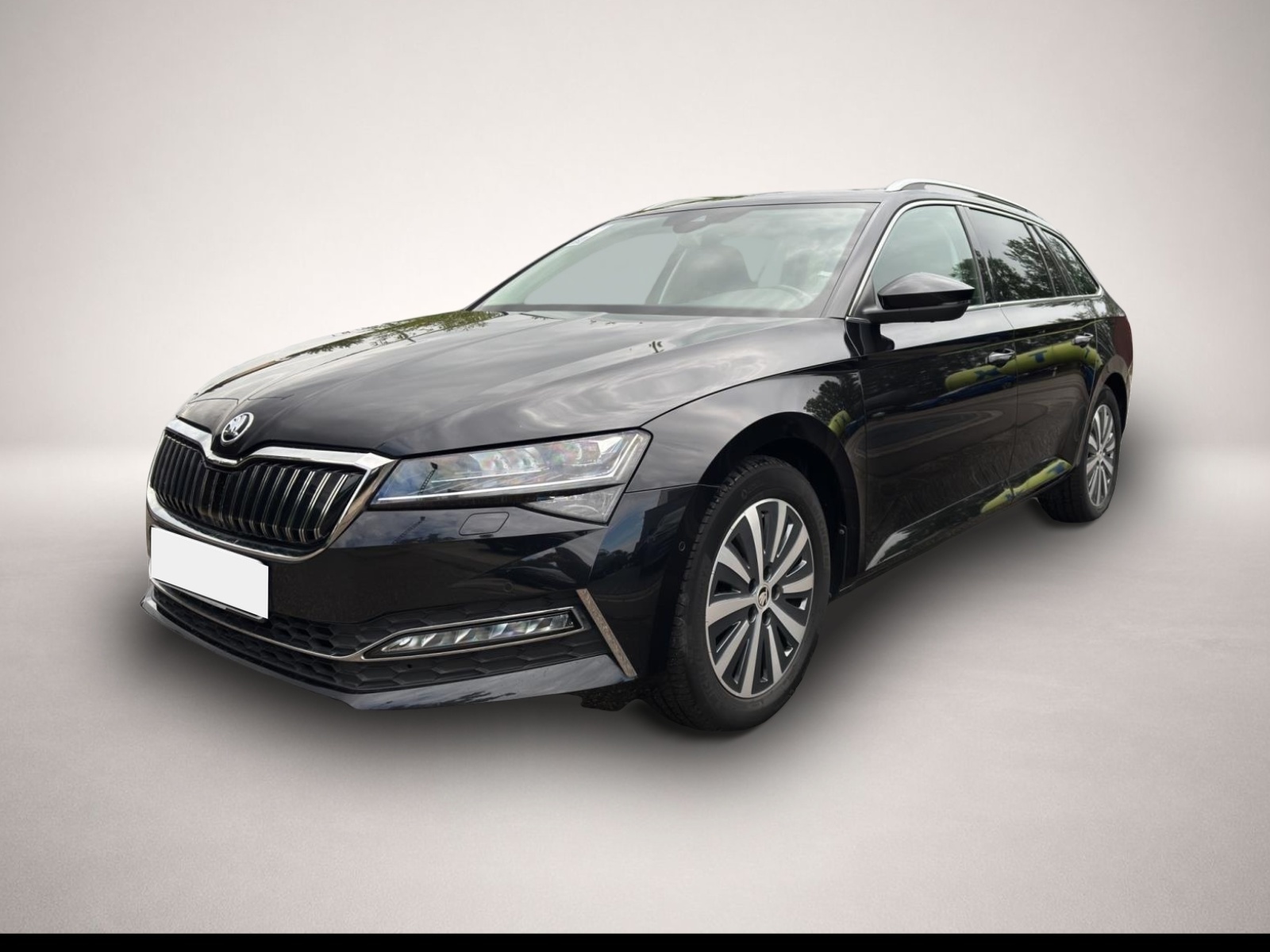 Skoda Superb (02/2023, Hybrid (Benzin/Elektro))