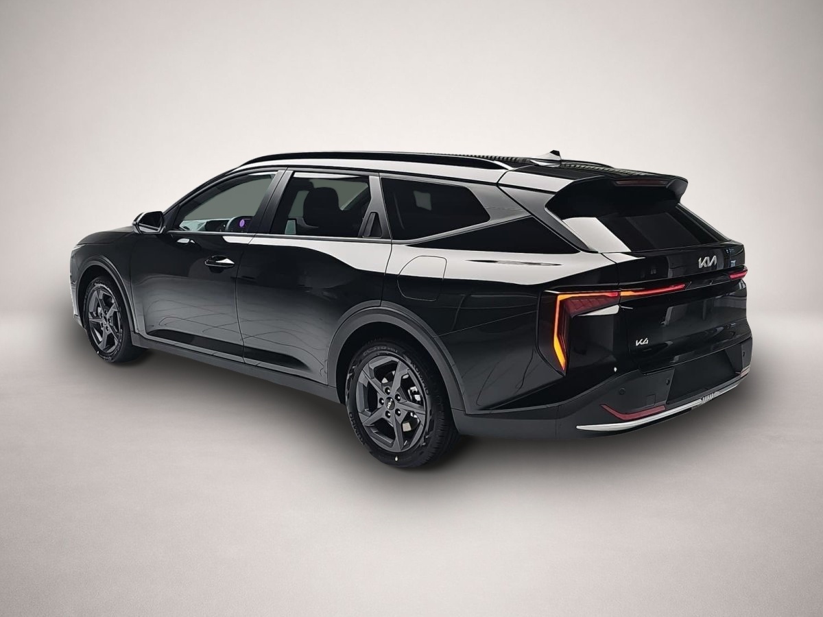 Kia K4, image 3 of 4