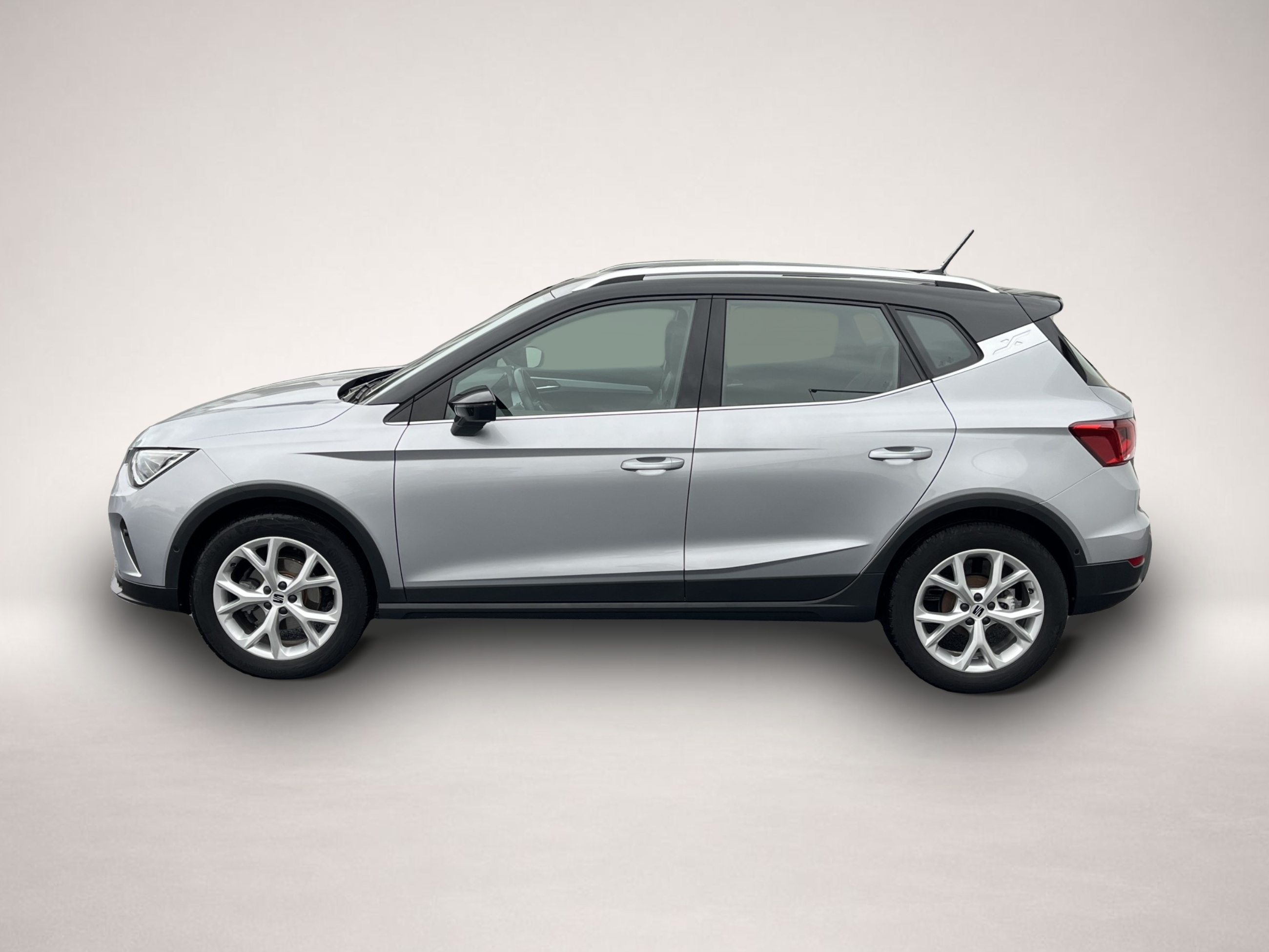 Seat Arona (05/2023, Benzin)