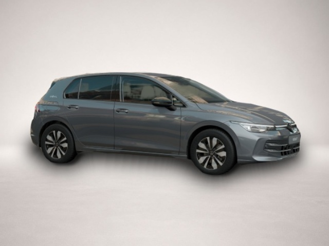 Volkswagen Golf (09/2025, )