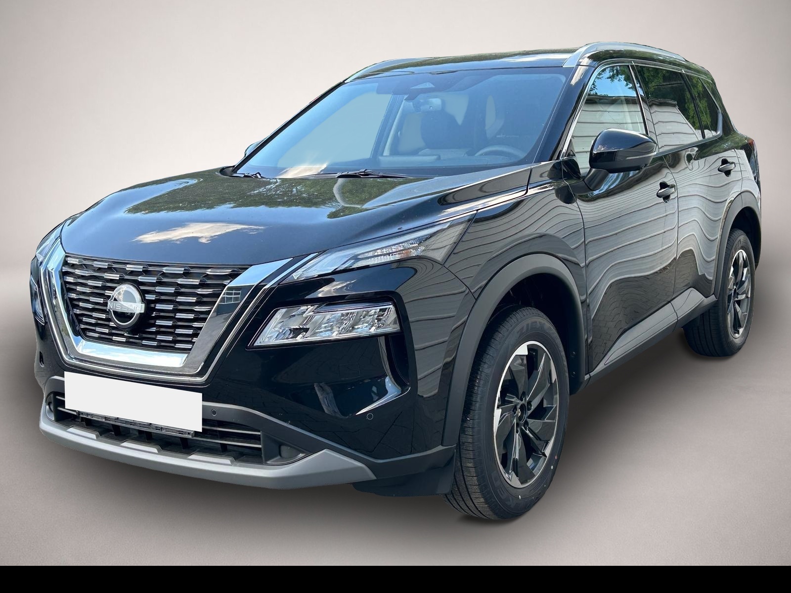 Nissan X-Trail (04/2026, Benzin)