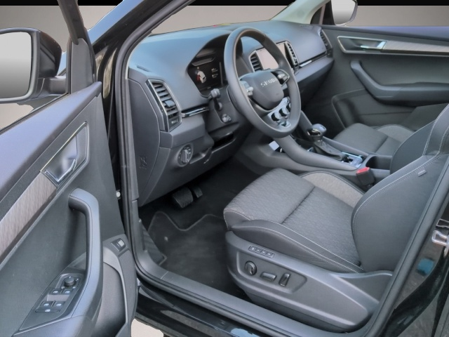 Skoda Karoq (07/2025, Benzin)