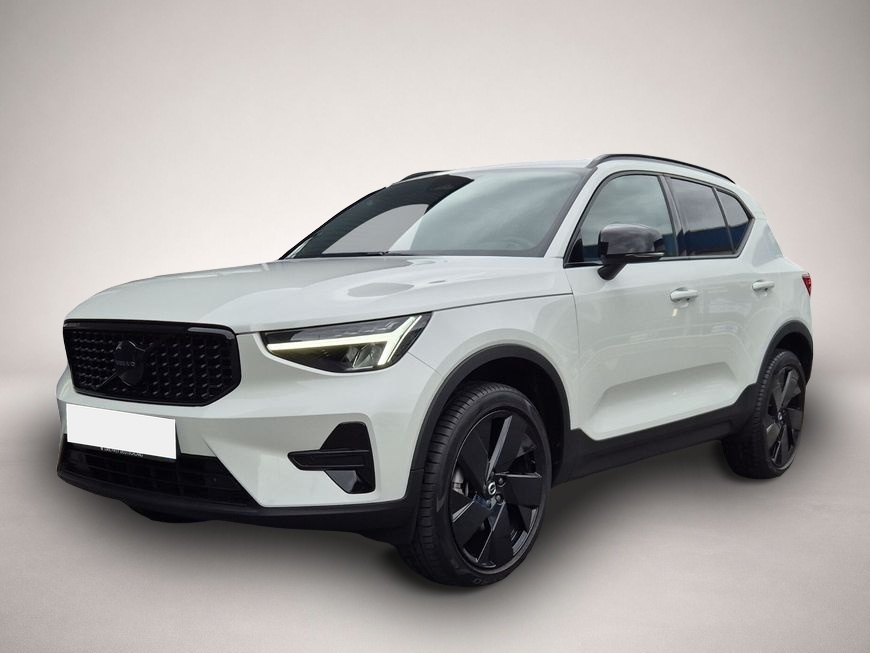 Volvo XC40 (05/2025, Benzin)