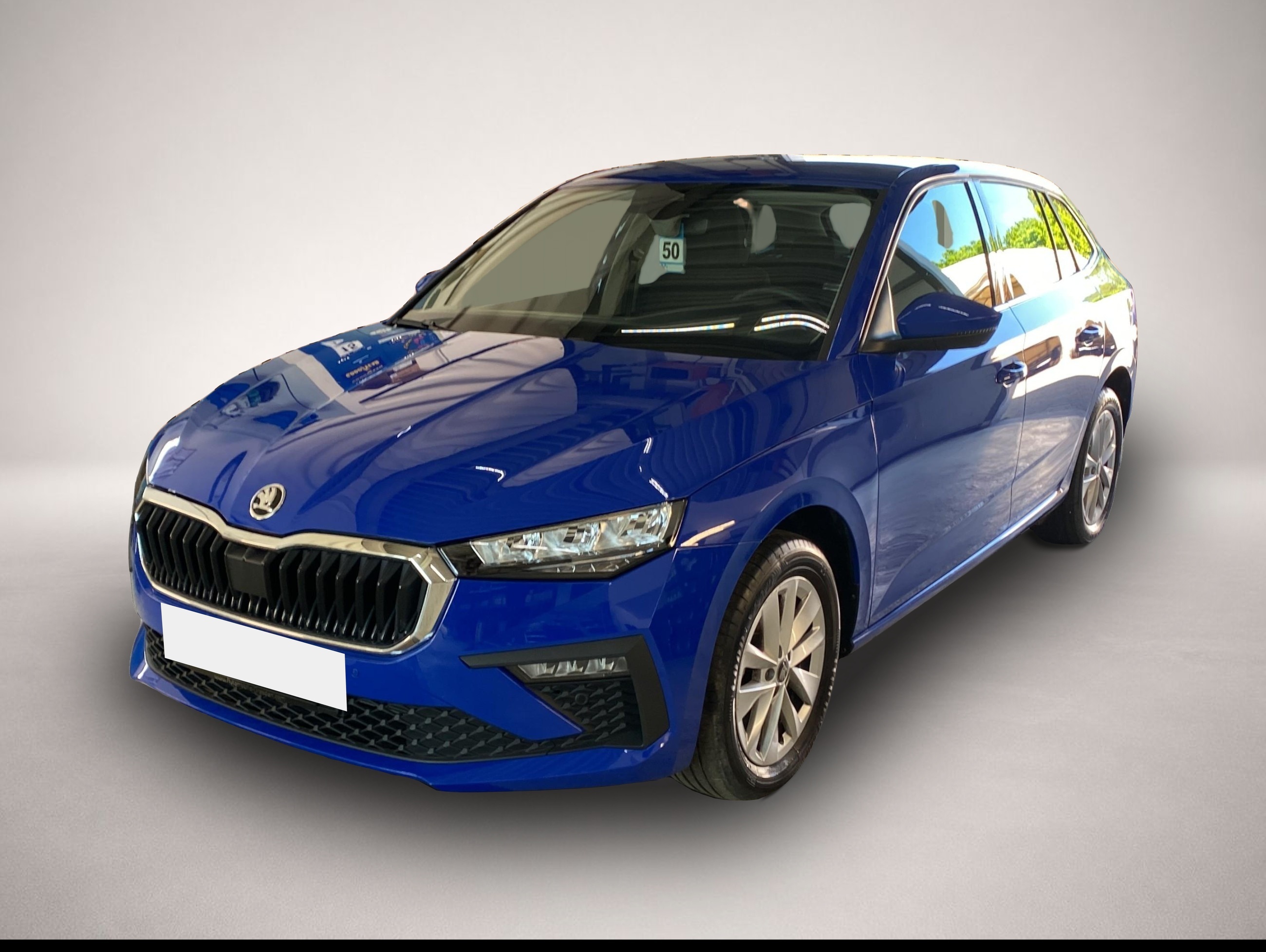 Skoda Scala (07/2025, Benzin)