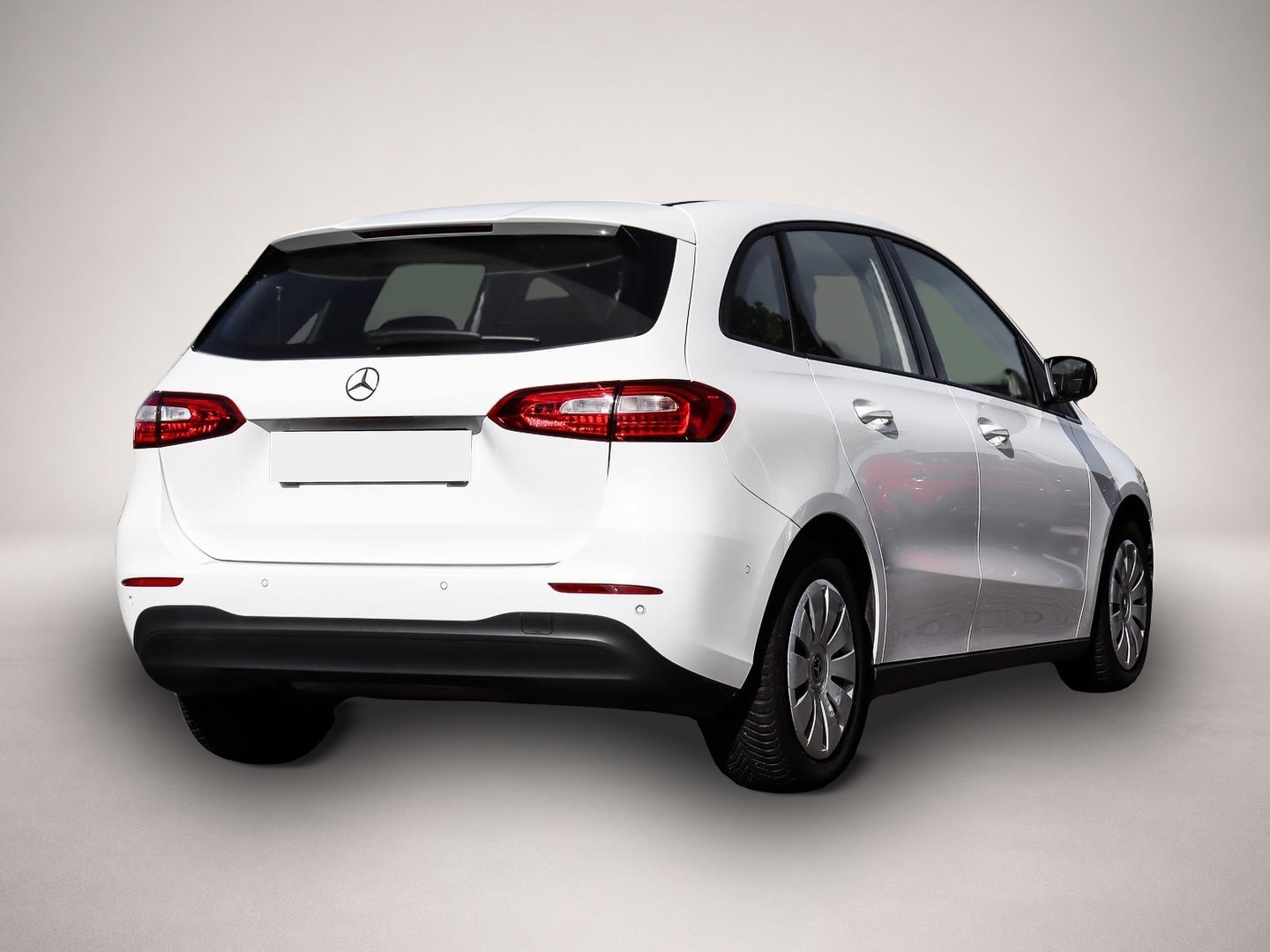 Mercedes-Benz B 180 (10/2021, Benzin)