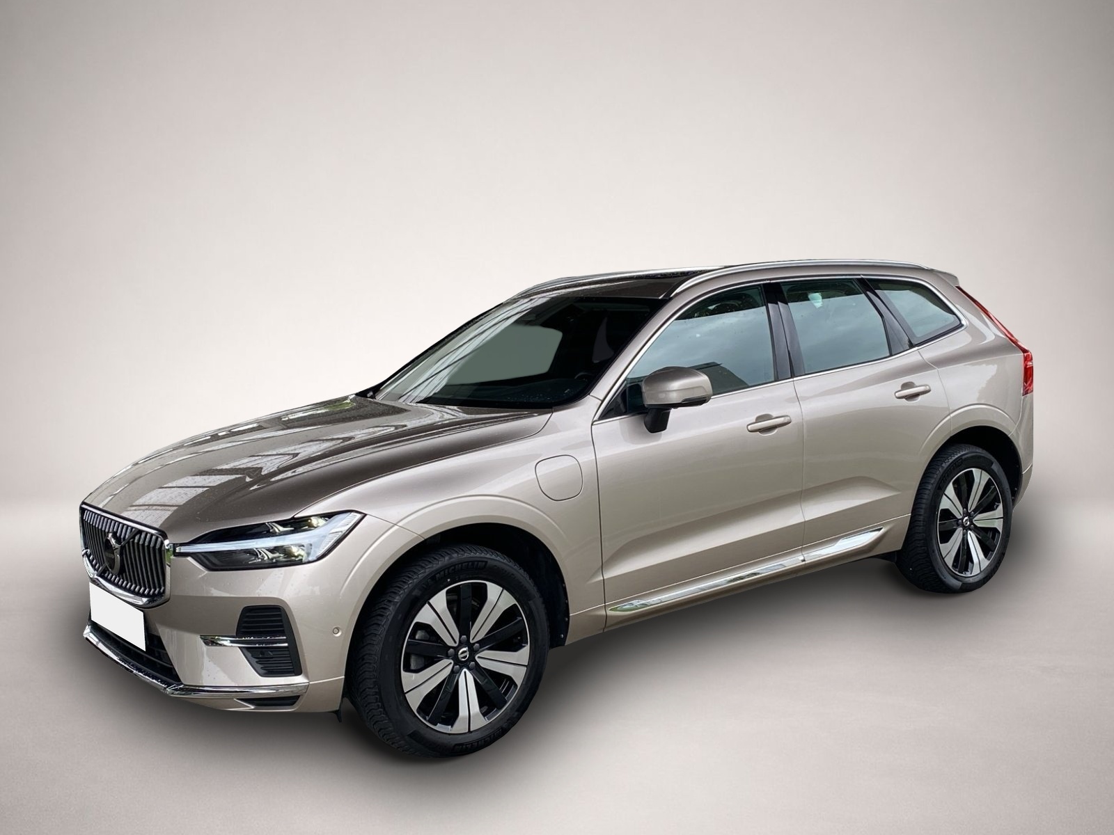 Volvo XC60 (06/2023, )