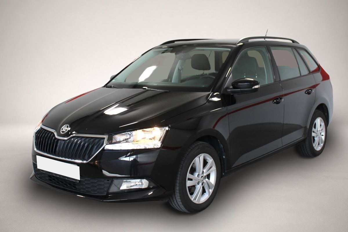 Skoda Fabia (10/2022, Benzin)