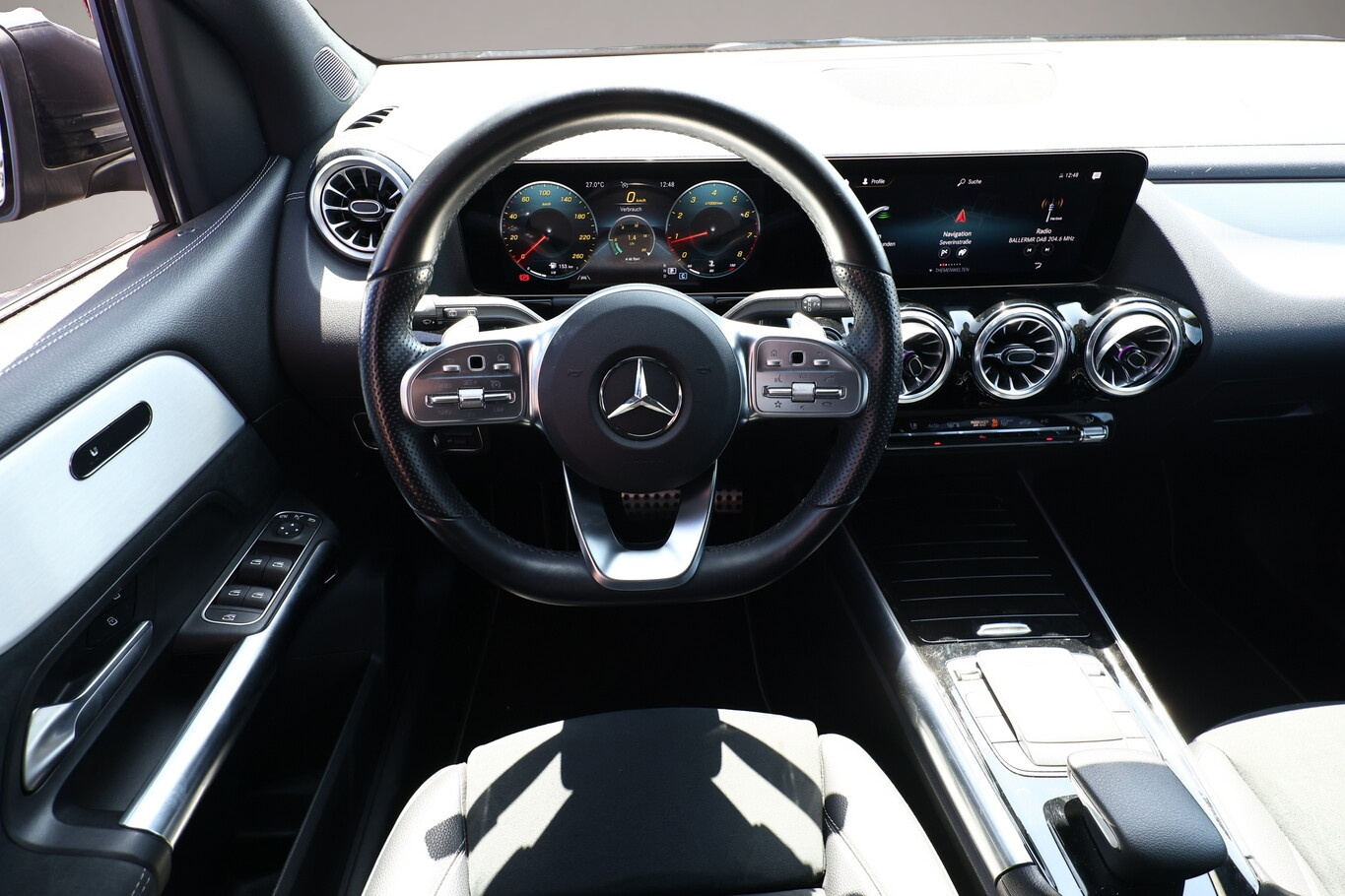 Mercedes-Benz B 200 (04/2022, )