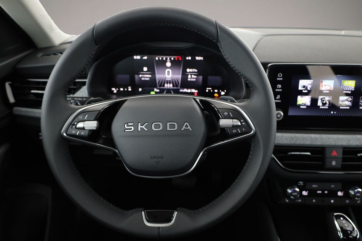 Skoda Kamiq (07/2026, Benzin)