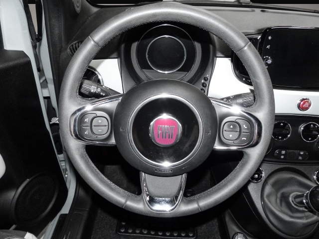 Fiat 500C (05/2023, Benzin)