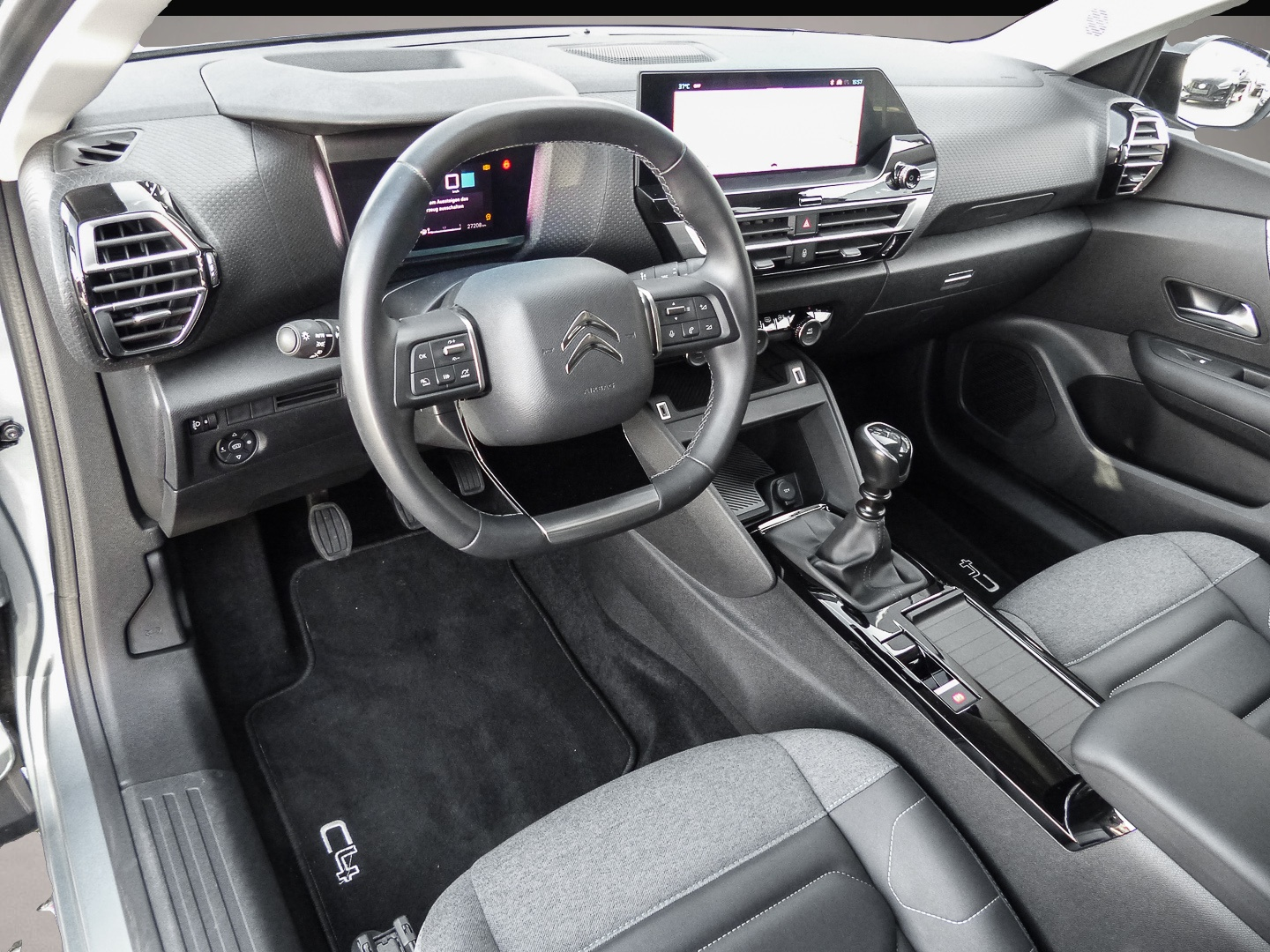 Citroen C4 (08/2023, Benzin)