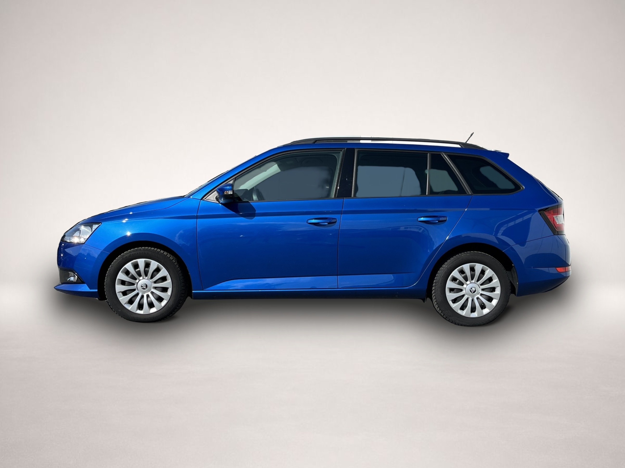 Skoda Fabia (11/2022, Benzin)