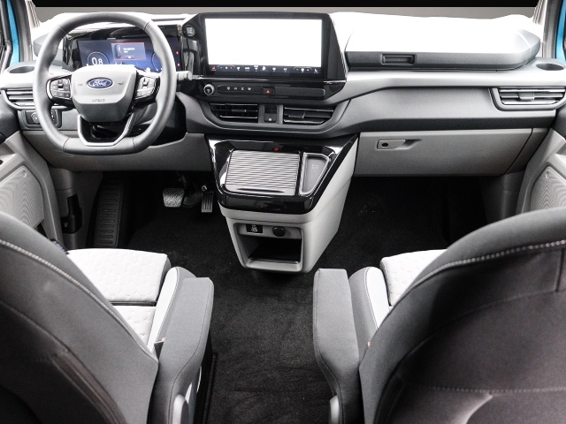 Ford Transit Custom (03/2026, Diesel)