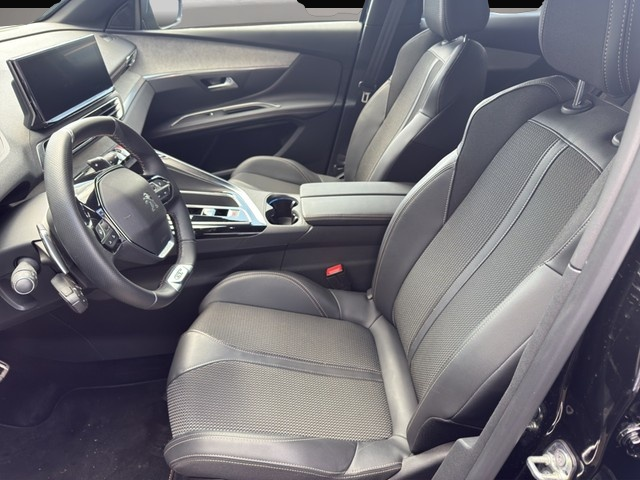 Peugeot 3008 (03/2024, Benzin)