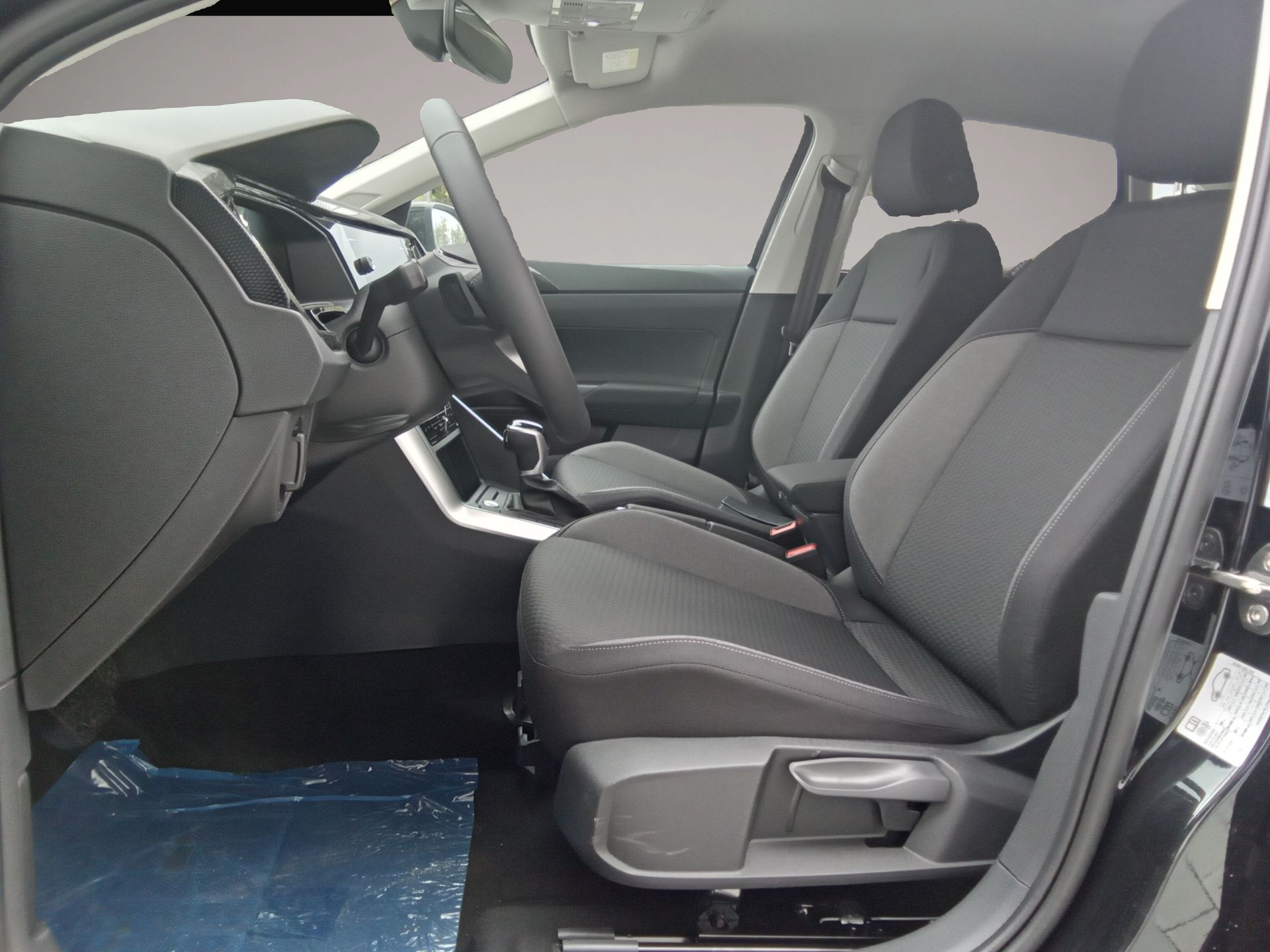 Volkswagen Taigo (05/2025, Benzin)