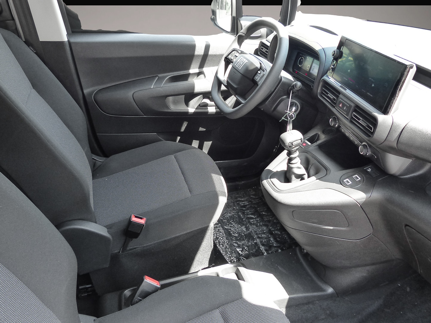 Fiat Doblo, Bild 3 von 7