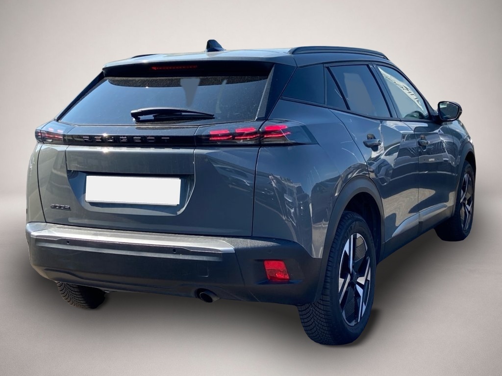 Peugeot 2008 (10/2025, Benzin)