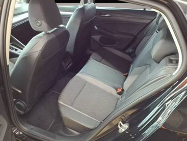 Volkswagen Golf (09/2025, Benzin)