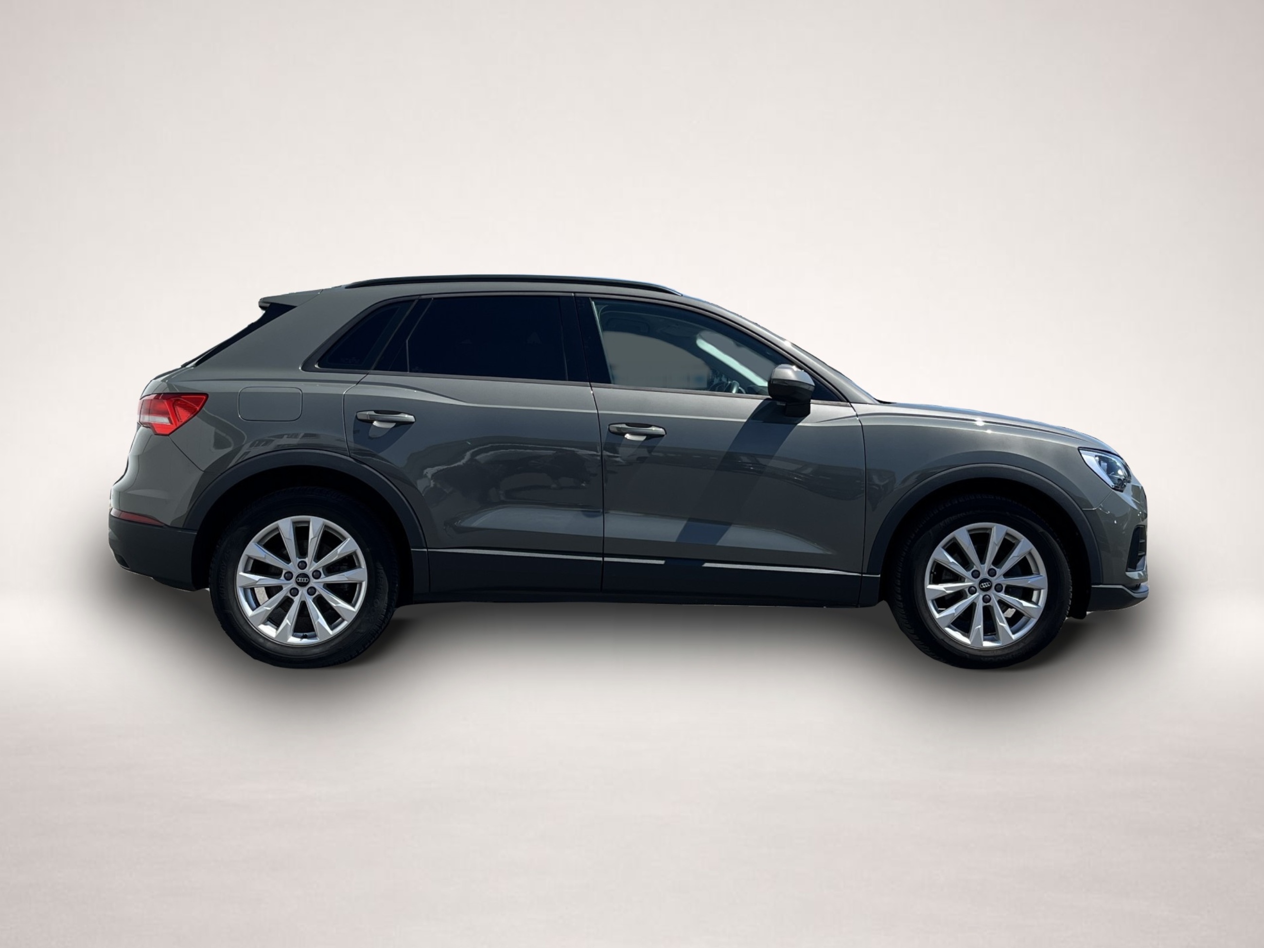 Audi Q3 (12/2022, Diesel)