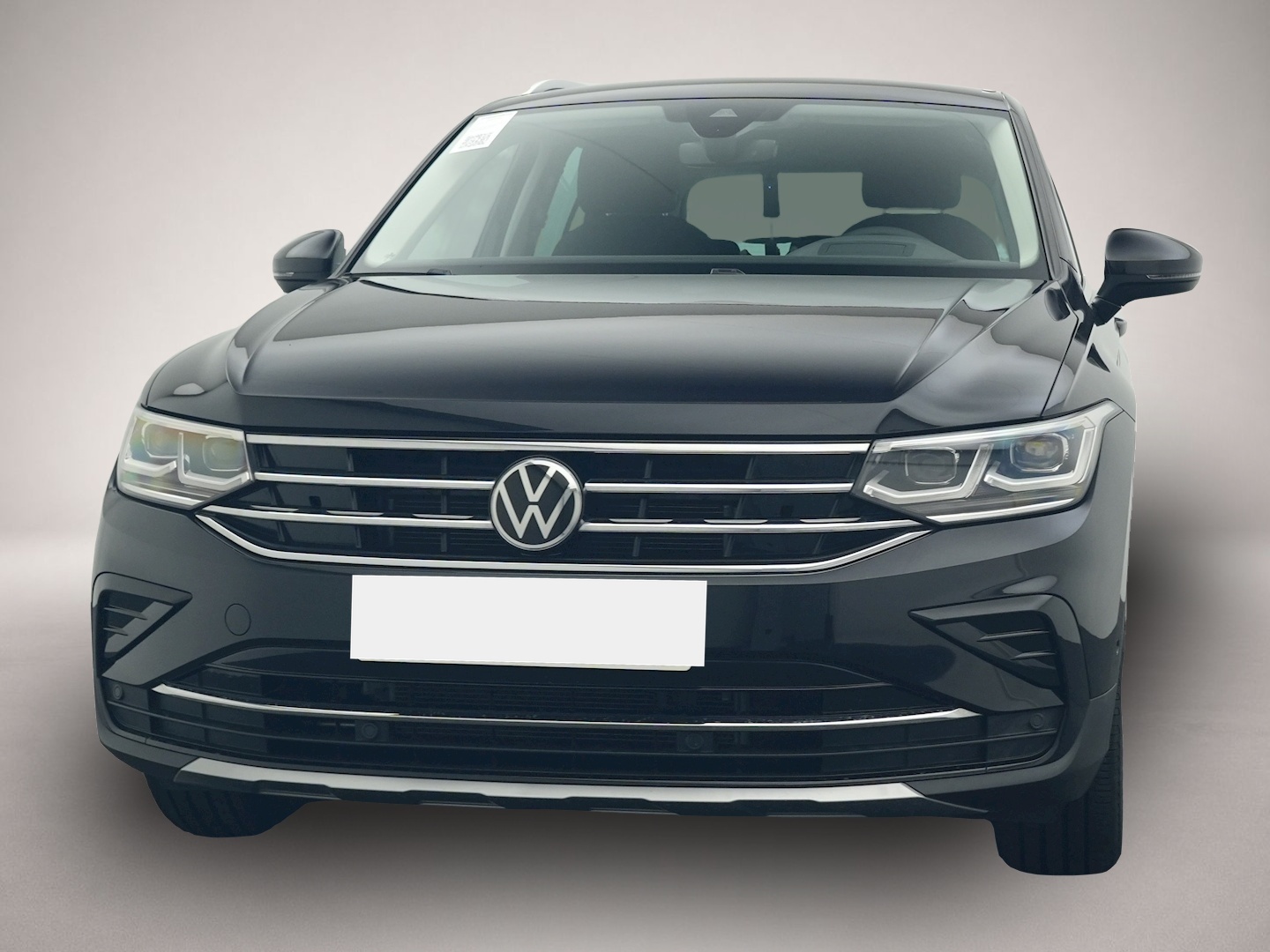 Volkswagen Tiguan (03/2021, Benzin)