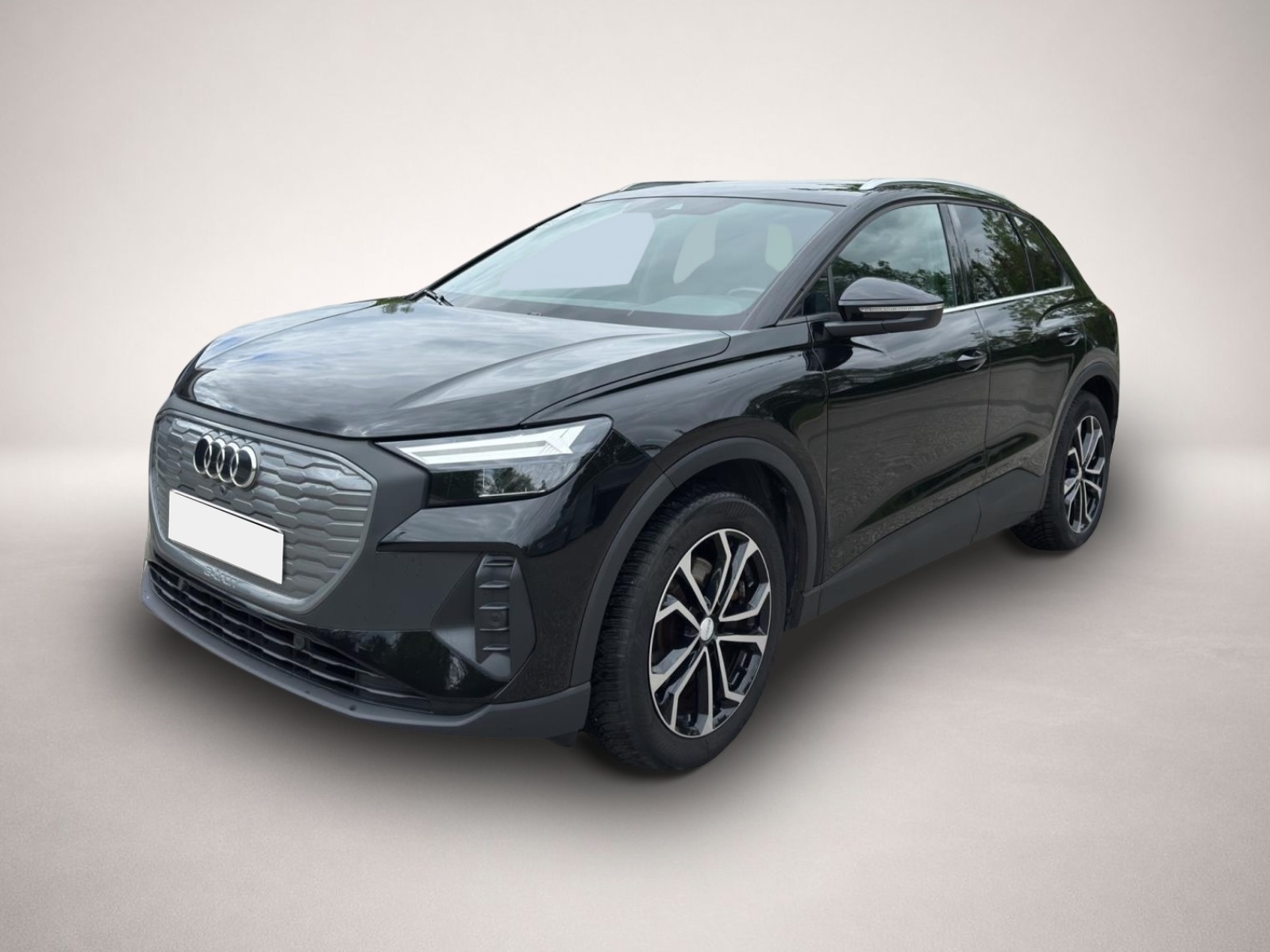 Audi Q4 e-tron (09/2021, ELECTRIC)