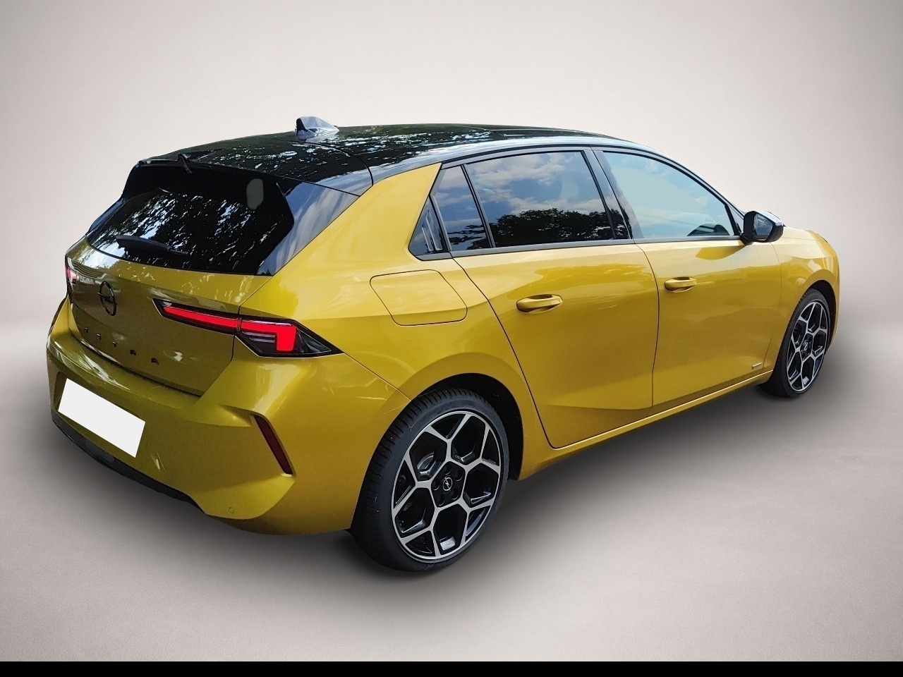 Opel Astra (02/2023, Benzin)