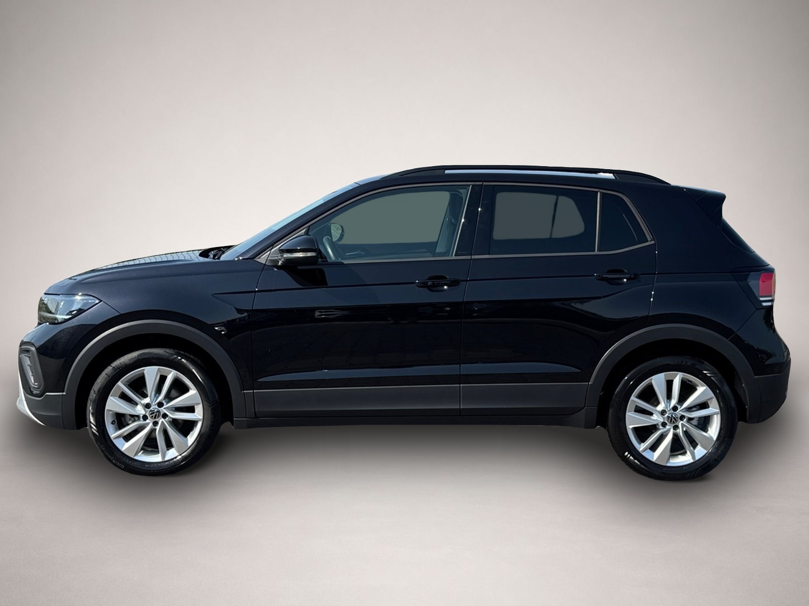 Volkswagen T-Cross (08/2025, Benzin)