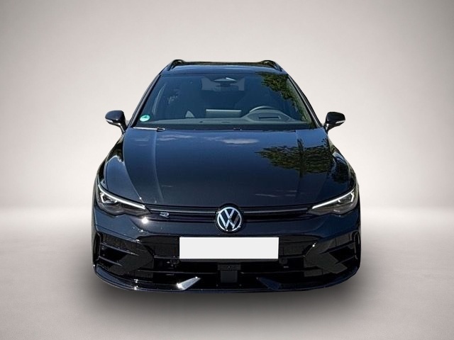 Volkswagen Golf (10/2025, Benzin)
