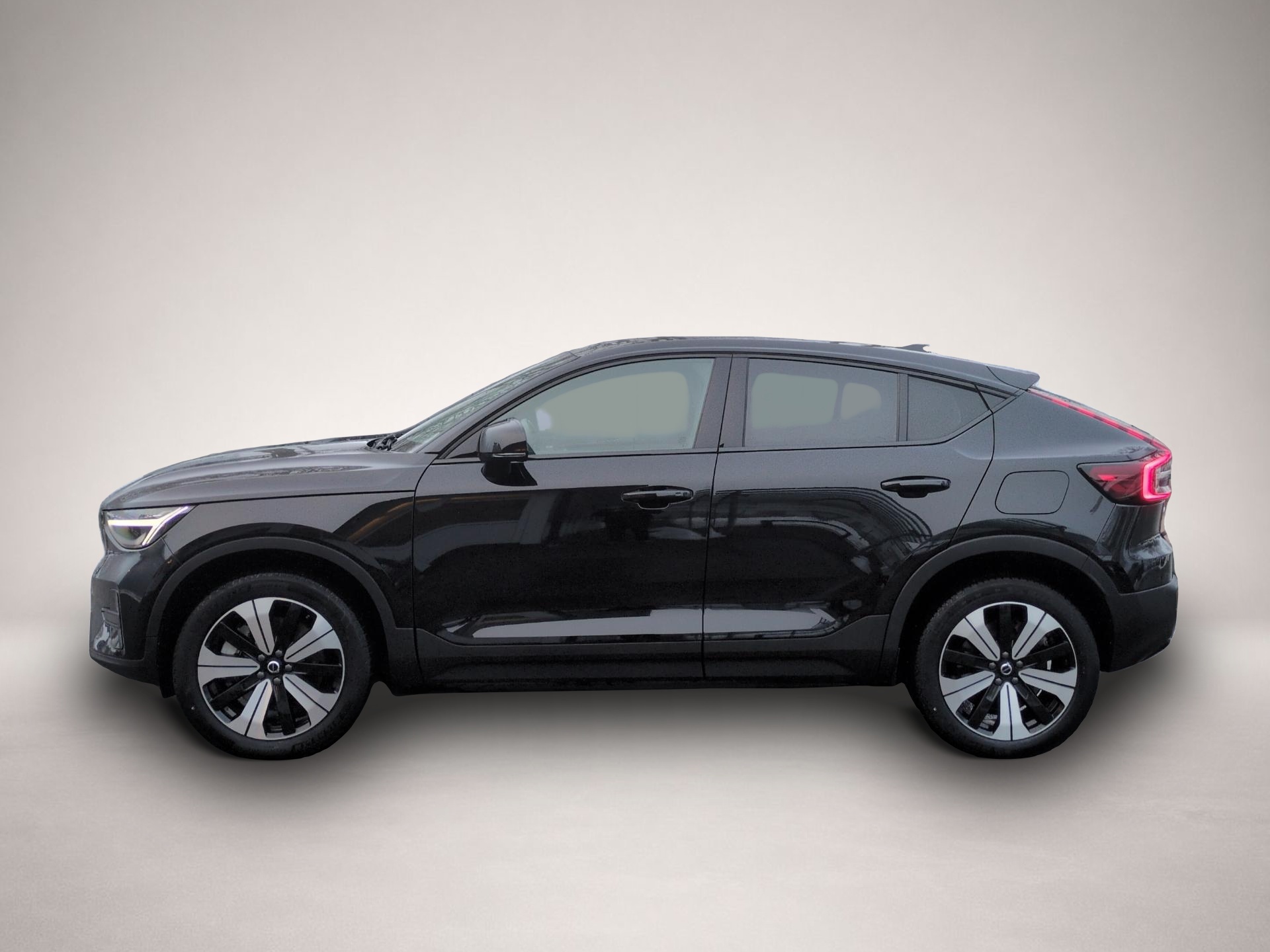 Volvo C40 (01/2023, ELECTRIC)