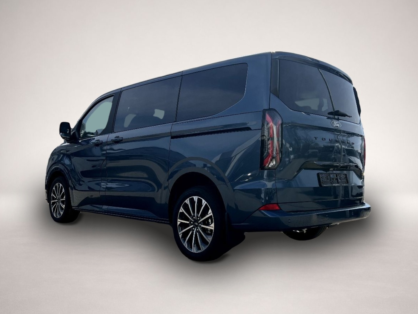 Ford Tourneo Custom (10/2025, Diesel)