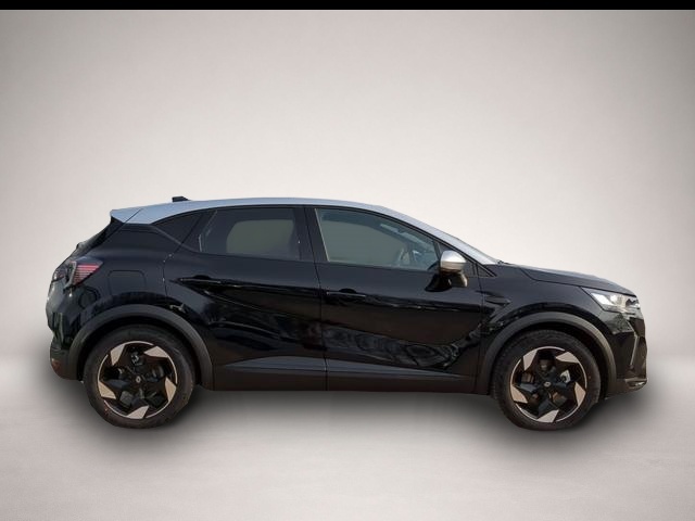 Renault Captur (01/2026, Hybrid (Benzin/Elektro))