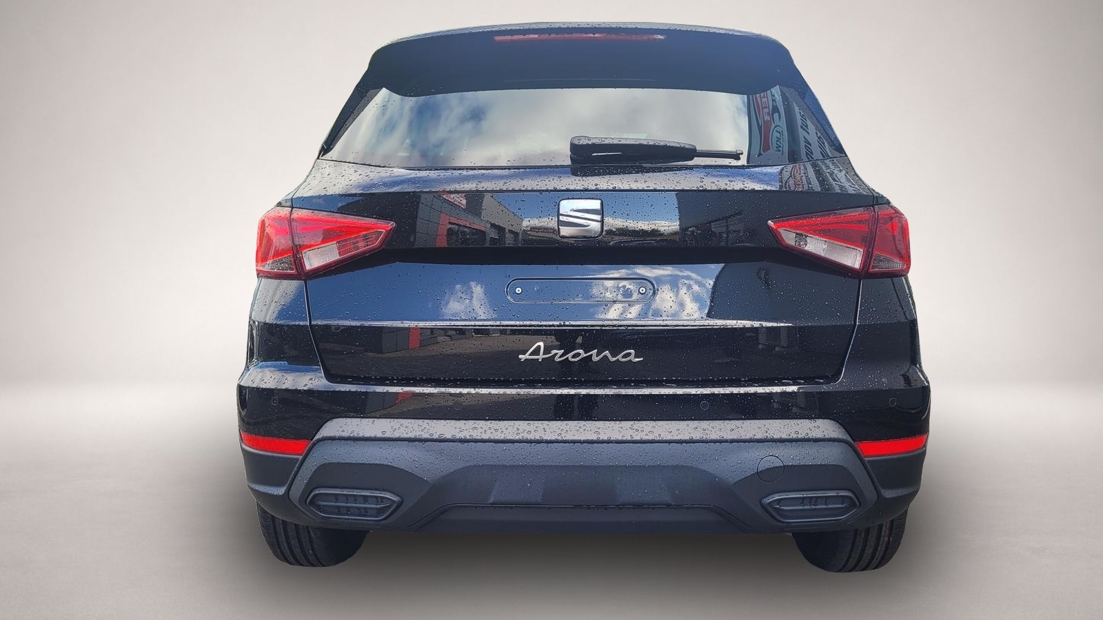 Seat Arona (12/2025, Benzin)
