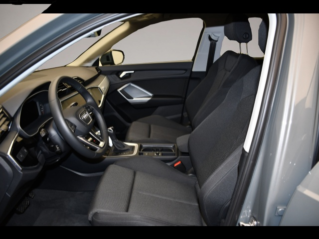 Audi Q3 (09/2025, )