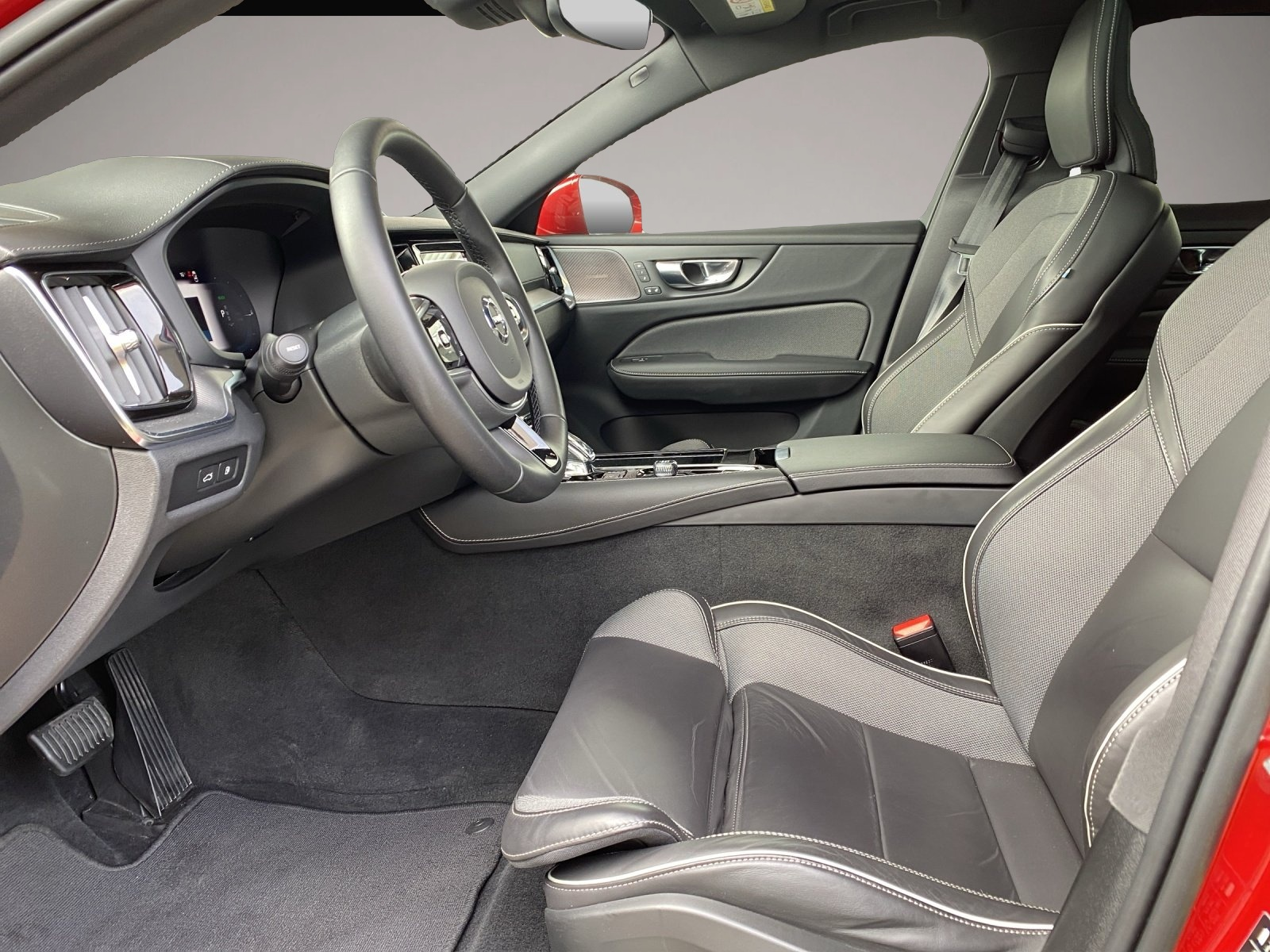 Volvo V60 (03/2023, )