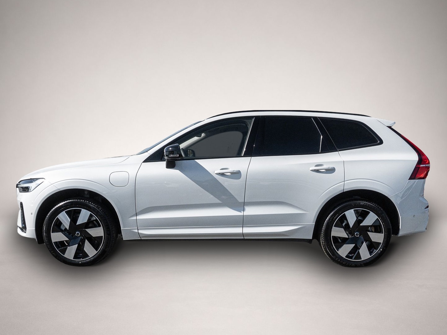 Volvo XC60 (07/2025, Hybrid (Benzin/Elektro))