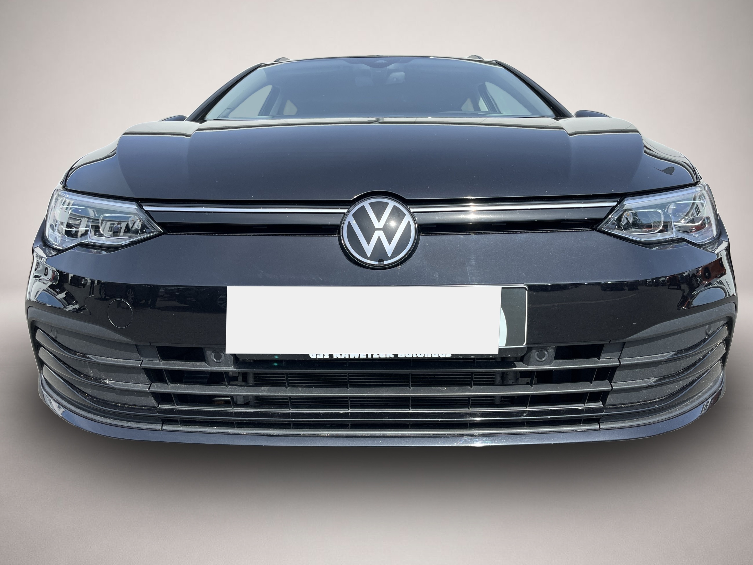 Volkswagen Golf (02/2023, Benzin)