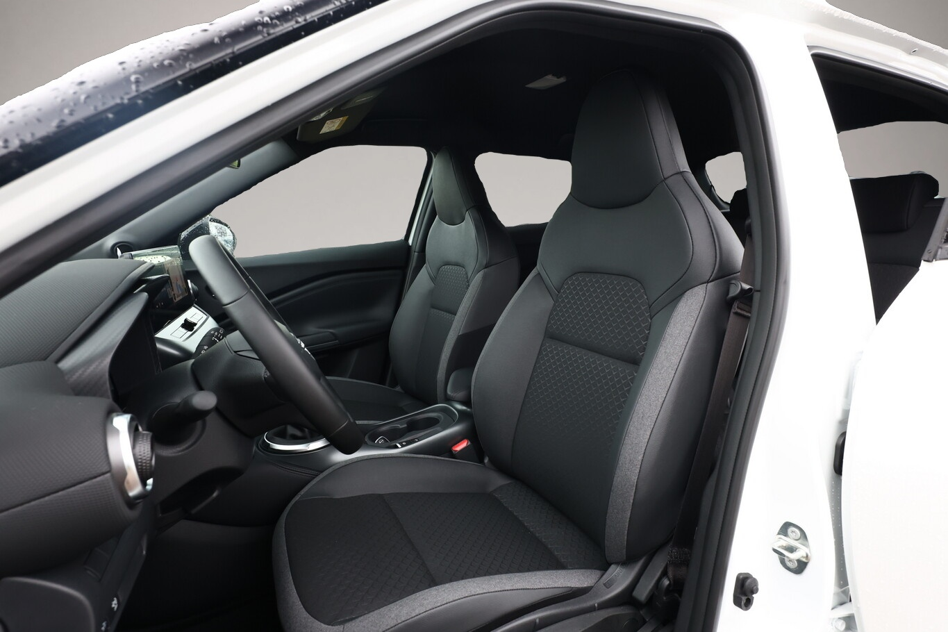 Nissan Juke (09/2025, Benzin)