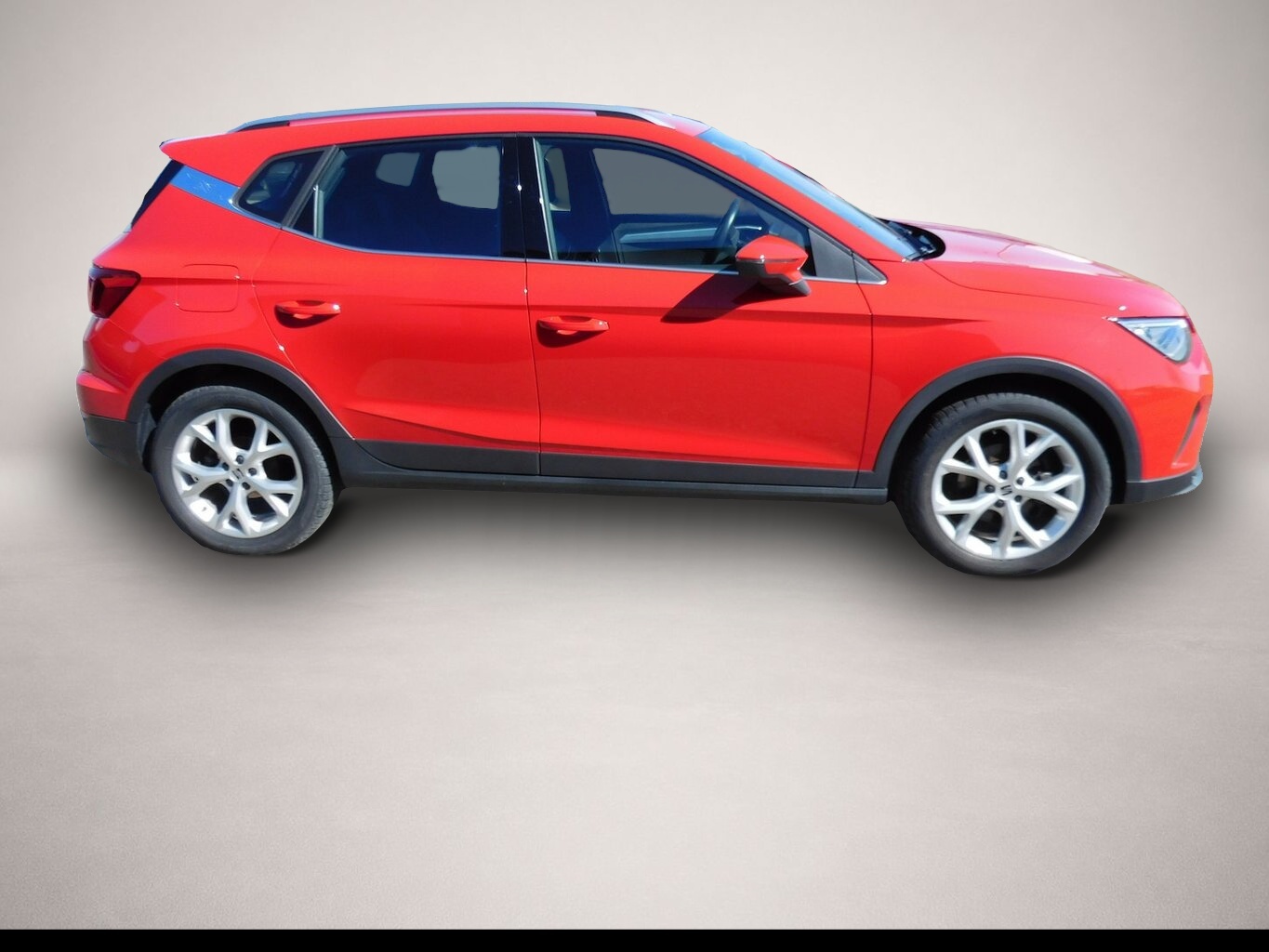 Seat Arona (02/2024, Benzin)